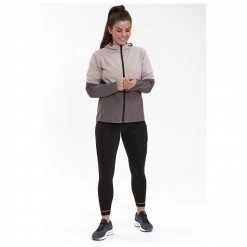 ENDURANCE - Women's Kinthar Jacket with Hood - Veste de running 10 ENDURANCE - Women's Kinthar Jacket with Hood - Veste de running -Vestes outdoor Soldes endurance womens kinthar jacket with hood veste de running detail 5